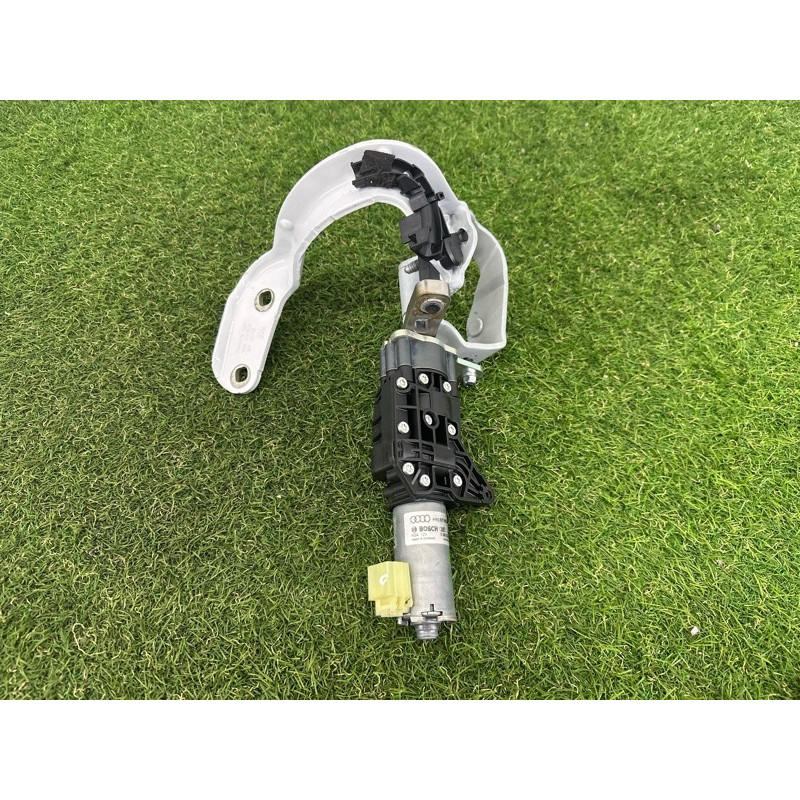 Привод двери багажника (электрика) AUDI Q7 4M 2017 3.0 CREC 4M0827852C