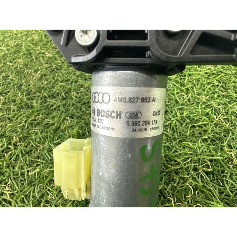 Привод двери багажника (электрика) AUDI Q7 4M 2017 3.0 CREC 4M0827852C