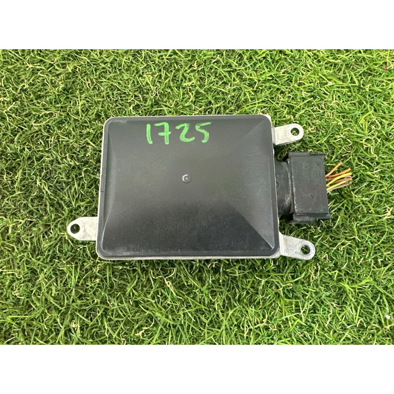 Датчик слепых зон (электрика / датчики) Volkswagen Touareg NF 2015 3.6 CGRA 7P6907568A