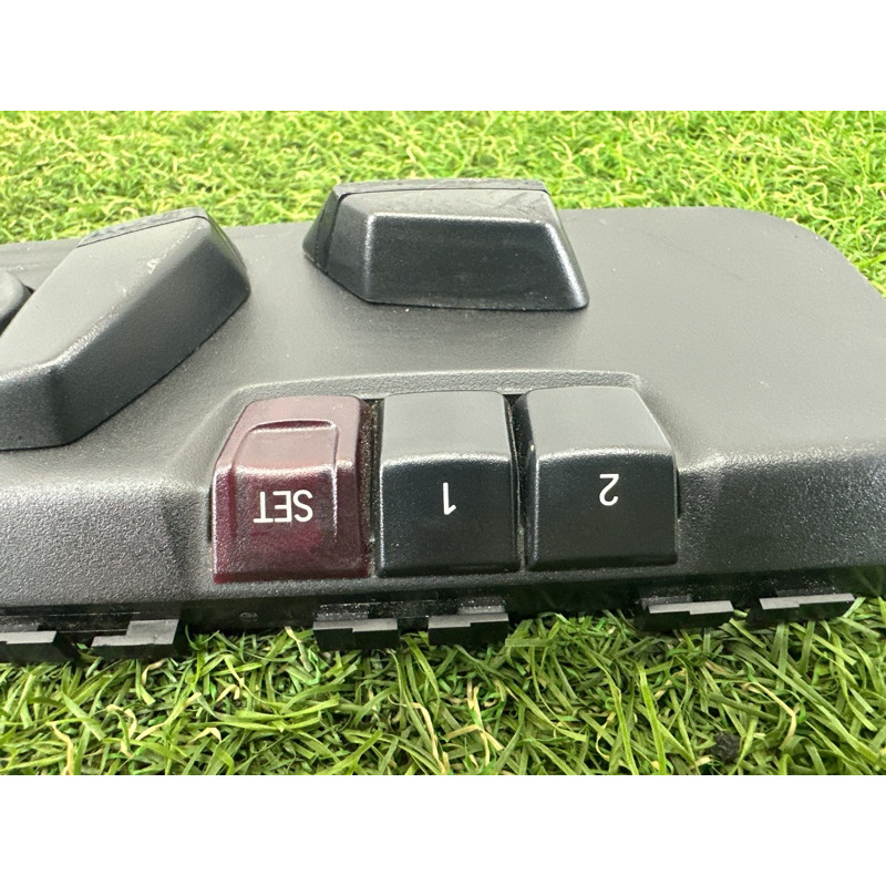 блок регулировки сидения (закрытая категория) BMW X1 F48 2016 2.0 B46B20 61319359831