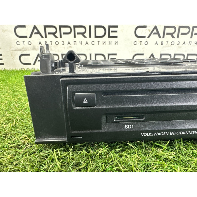 Блок управления мультимедиа (электрика / блок управления) Volkswagen Touareg NF 2015 3.6 CGRA 7P6035664M