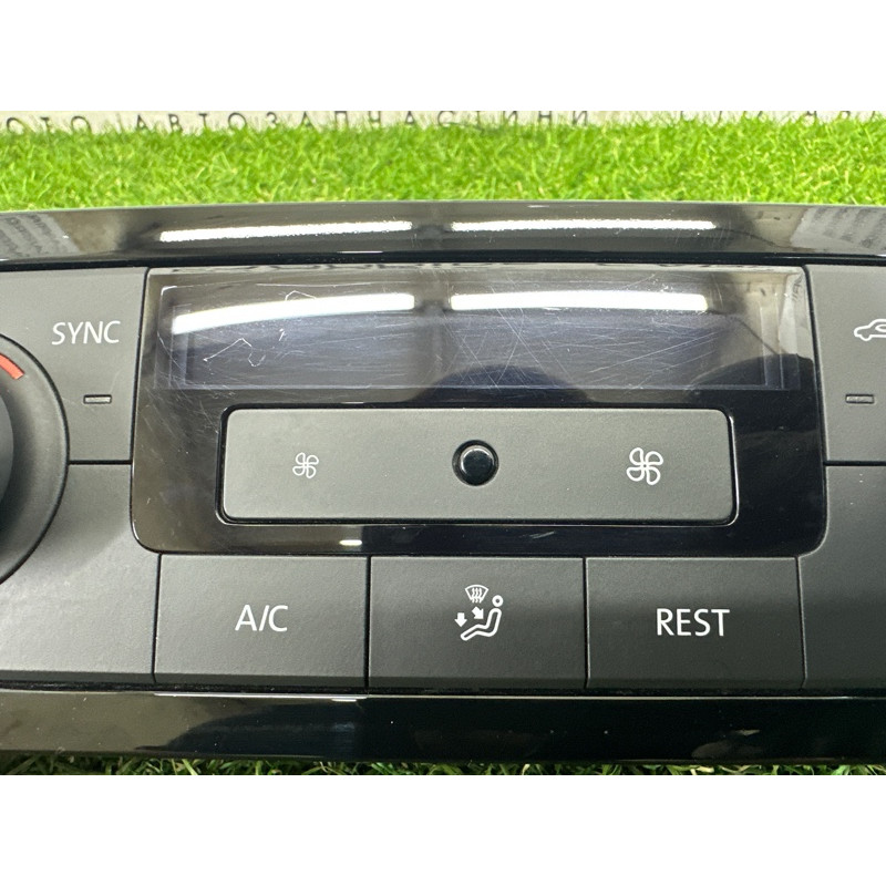 Блок управления климат-контролем (электрика / блок управления) Volkswagen Touareg NF 2015 3.6 CGRA 7P6907040CR