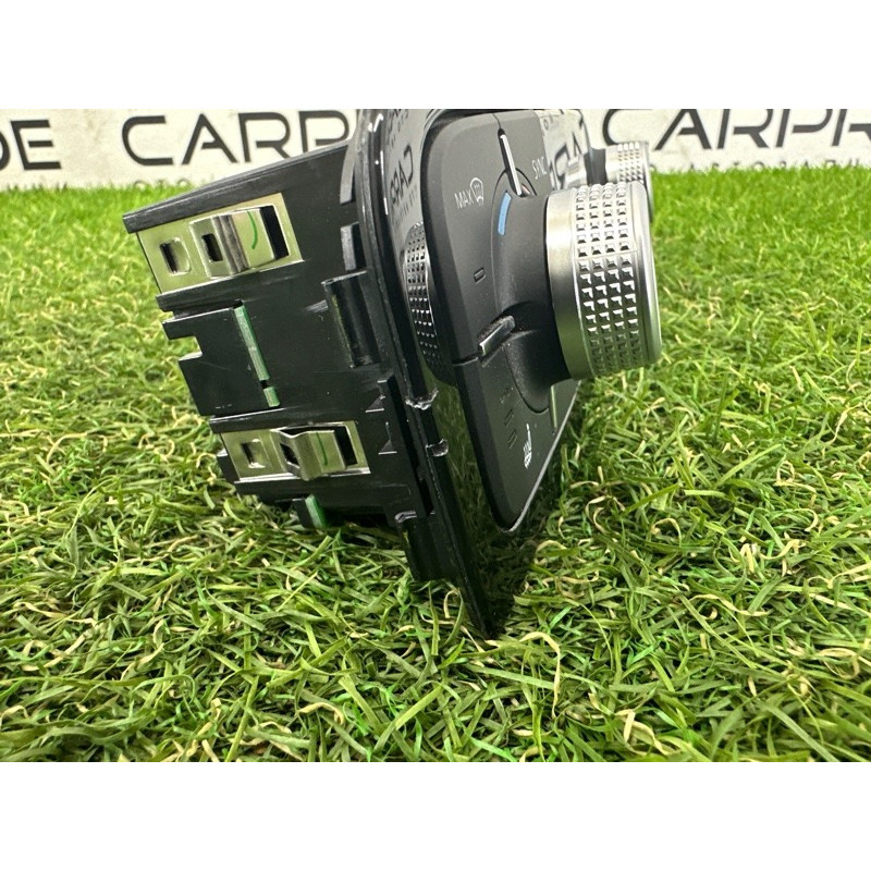 Блок управления климат-контролем (электрика / блок управления) Volkswagen Touareg NF 2015 3.6 CGRA 7P6907040CR