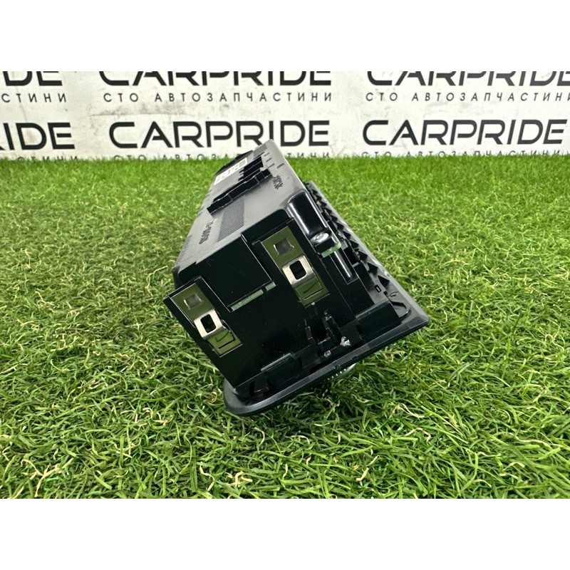 Блок управления климат-контролем (электрика / блок управления) Volkswagen Touareg NF 2015 3.6 CGRA 7P6907040CR