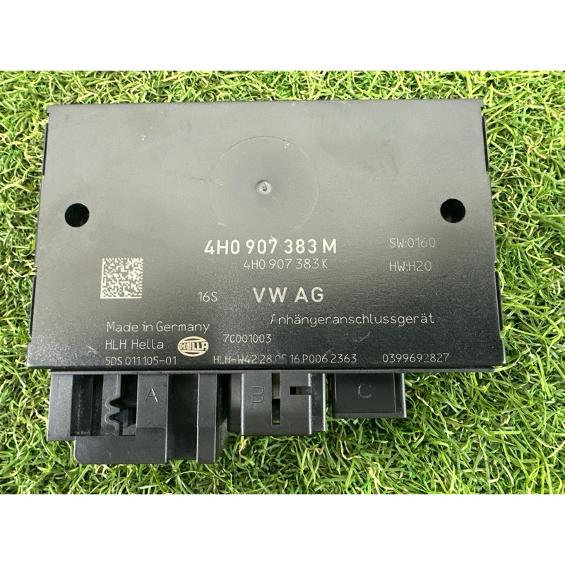 Блок управления фаркопа (электрика / блок управления) Volkswagen Touareg NF 2015 3.6 CGRA 4H0907383MZ01