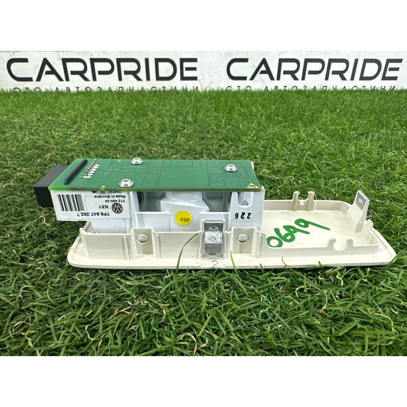 Плафон салона (салон) Volkswagen Touareg NF 2015 3.6 CGRA 7P6947292TNX1