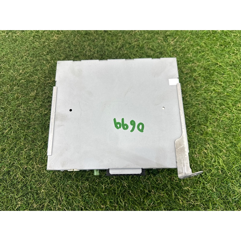 Блок радиоприемника (электрика / блок управления) Volkswagen Touareg NF 2015 3.6 CGRA 4G0035080H