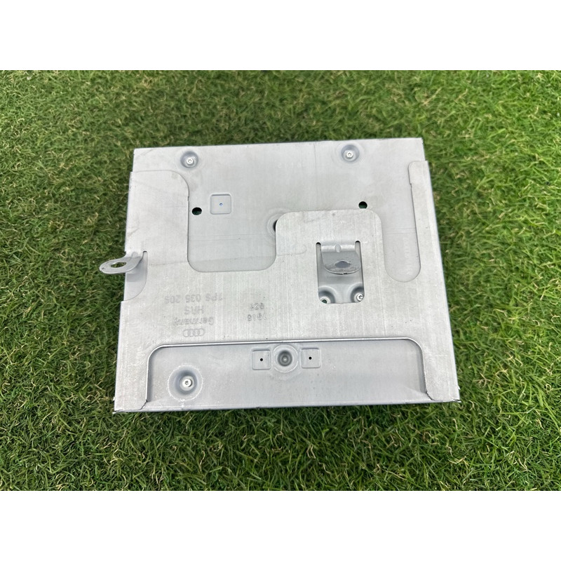 Блок радиоприемника (электрика / блок управления) Volkswagen Touareg NF 2015 3.6 CGRA 4G0035080H