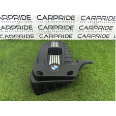 Декоративная крышка двигателя