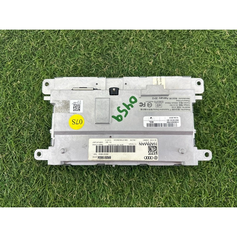 Монитор (электрика) AUDI Q5 8R 2012 2.0 CAEB 8R0919604