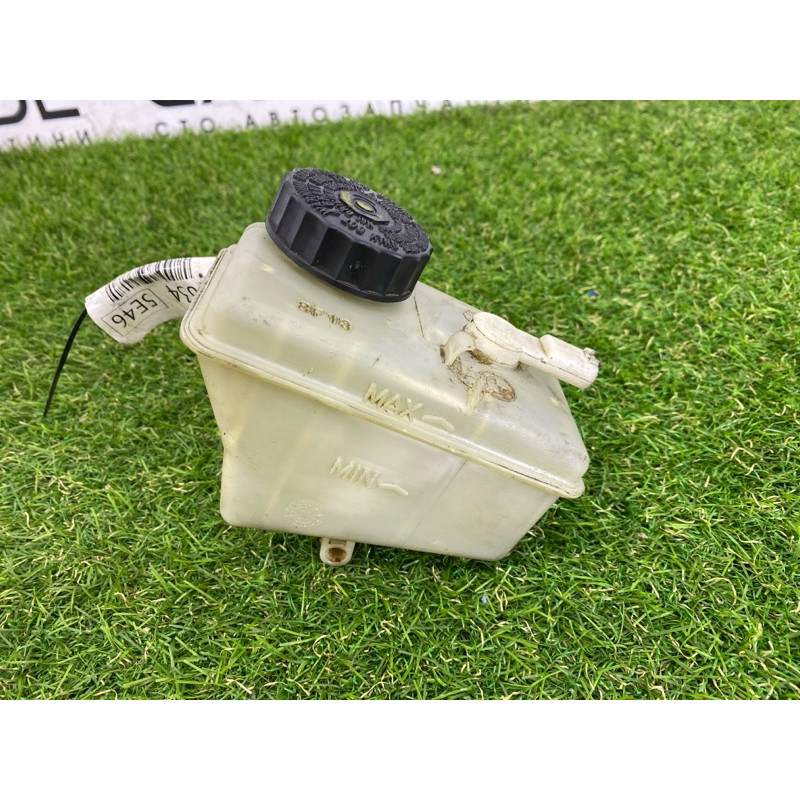 Бачок тормозной жидкости (тормозная система) BMW 3-series E46 M43b18 03350884451