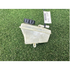 Бачок тормозной жидкости