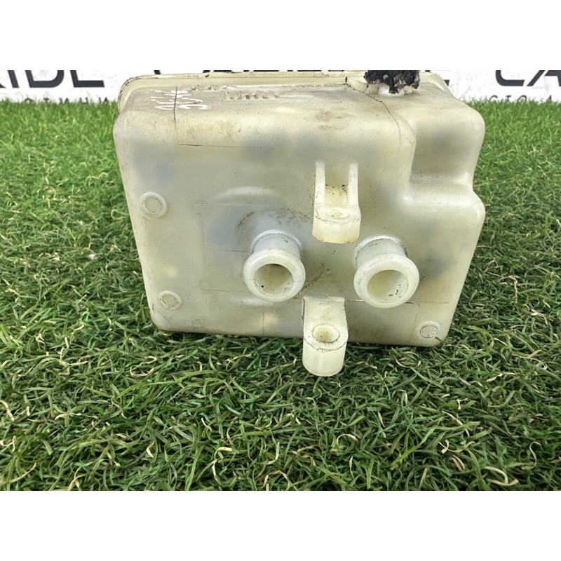 Бачок тормозной жидкости (тормозная система) BMW 3-series E46 1998 M43b18 0335088445