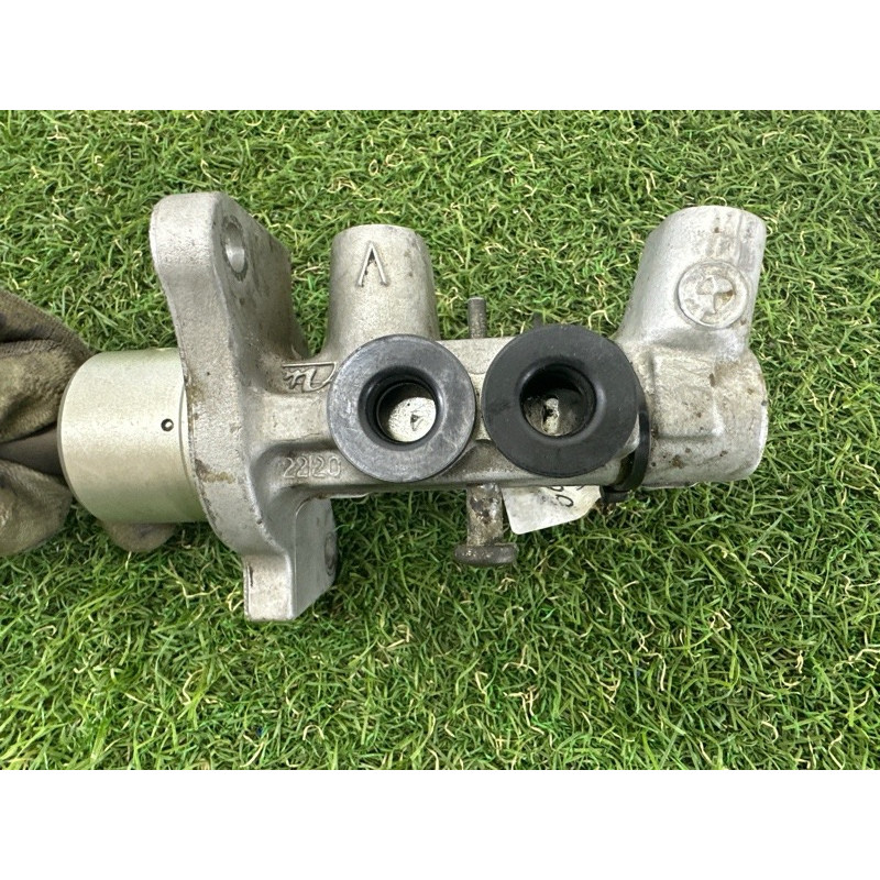 Главный тормозной цилиндр (тормозная система) BMW 3-series E46 1998 M43b18