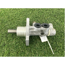 Главный тормозной цилиндр