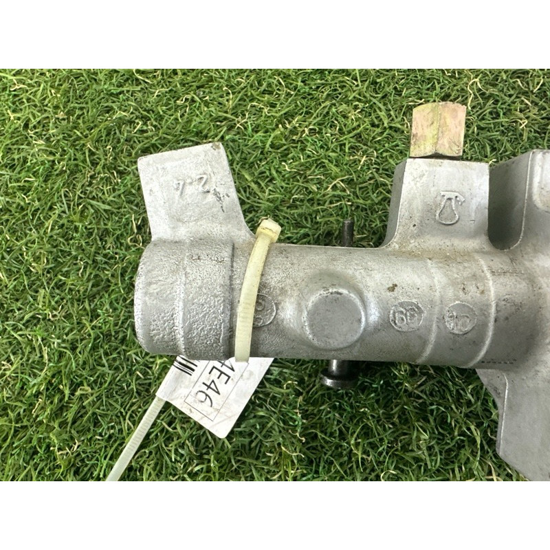 Главный тормозной цилиндр (тормозная система) BMW 3-series E46 1999 M47D20