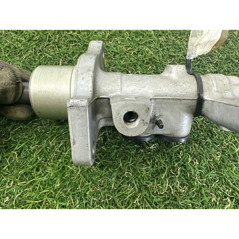 Главный тормозной цилиндр (тормозная система) BMW 3-series E46 M43b18