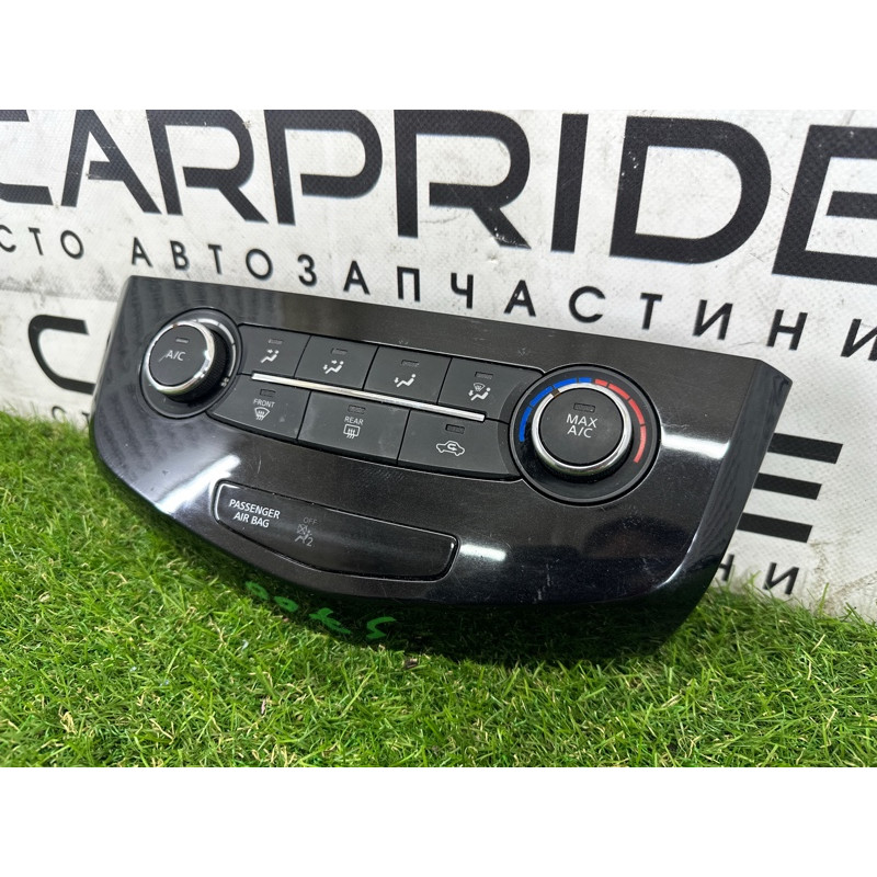 Блок управления климат-контролем (электрика / блок управления) Nissan Rogue T32 2016 2.5 QR25DE 275004BB0C