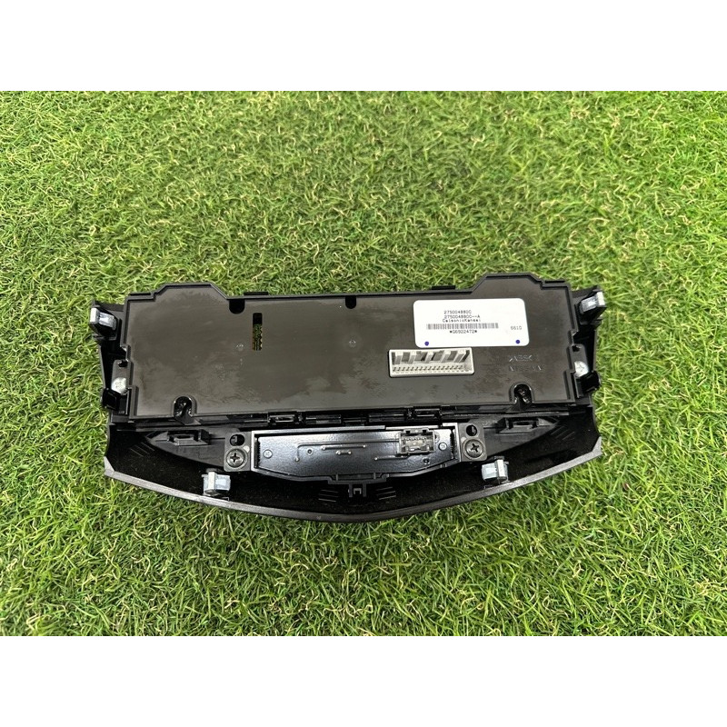 Блок управления климат-контролем (электрика / блок управления) Nissan Rogue T32 2016 2.5 QR25DE 275004BB0C