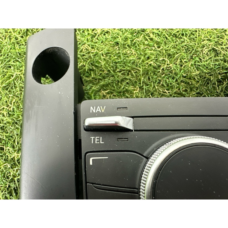 Блок кнопок мультимедиа (электрика / блок управления) AUDI A3 8V 2015 1.8 CNSB 8V0919614Q