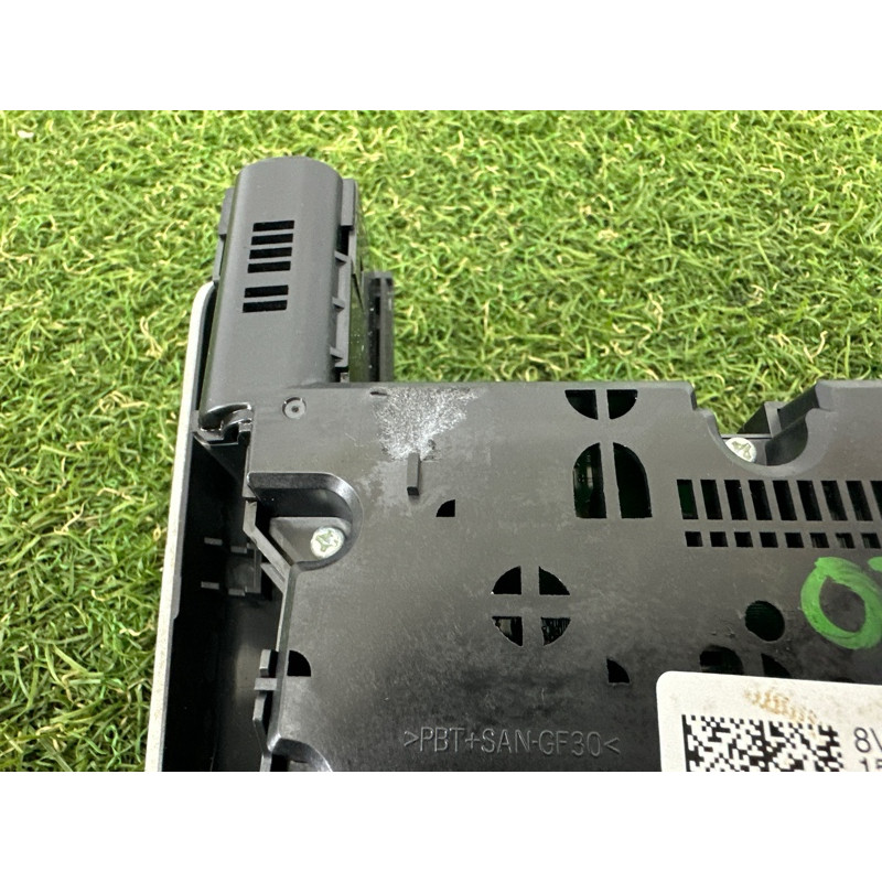 Блок кнопок мультимедиа (электрика / блок управления) AUDI A3 8V 2015 1.8 CNSB 8V0919614Q