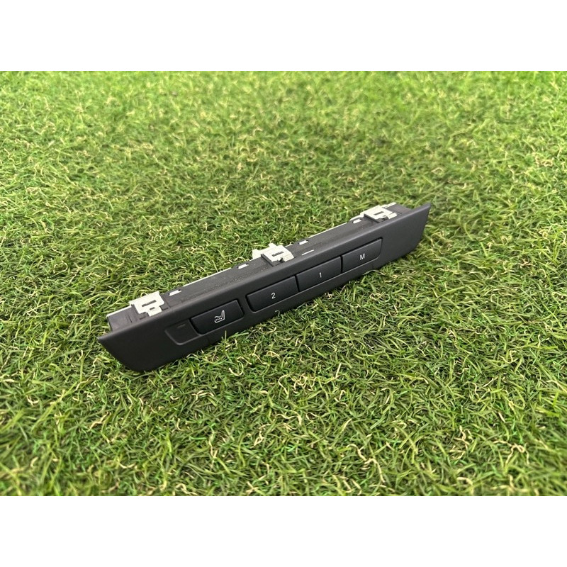 Кнопка памяти сидения (электрика / кнопки) BMW 7-series F01 2011 3.0 N54 61319361198