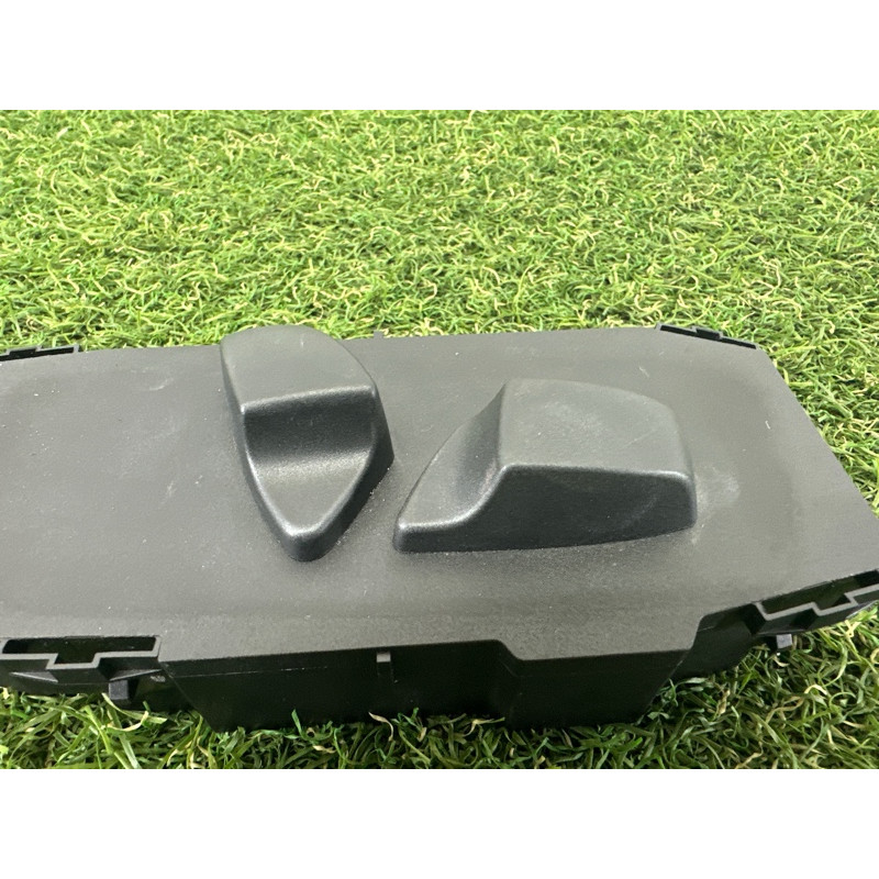 блок регулировки сидения (закрытая категория) BMW X3 F25 2013 3.0 N55B30 61319265262
