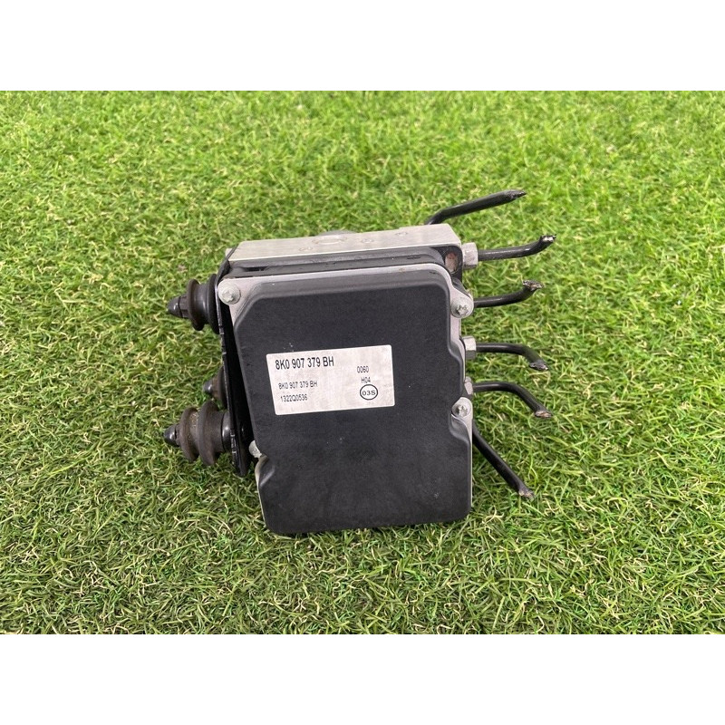 Блок abs (тормозная система) AUDI A4 B8 2012 2.0 CAEB 8K0614517EK