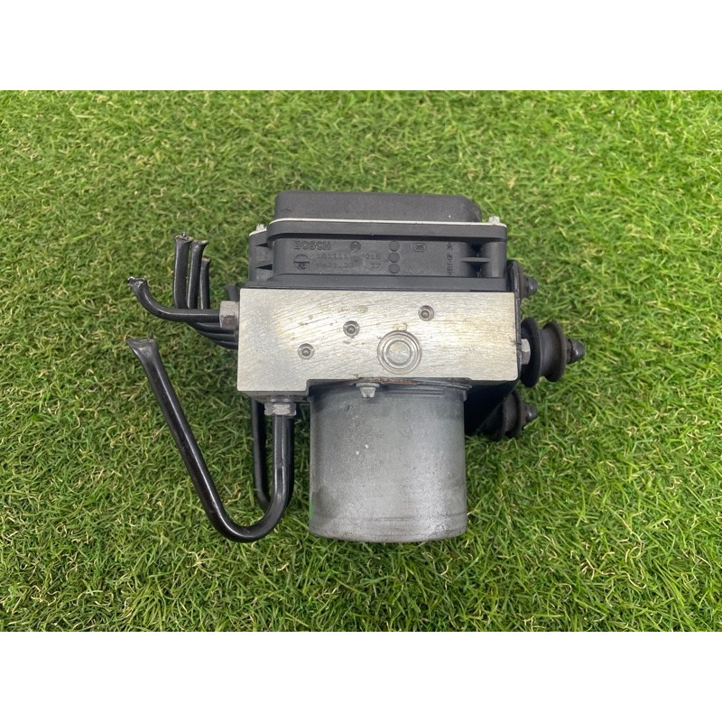 Блок abs (тормозная система) AUDI A4 B8 2012 2.0 CAEB 8K0614517EK