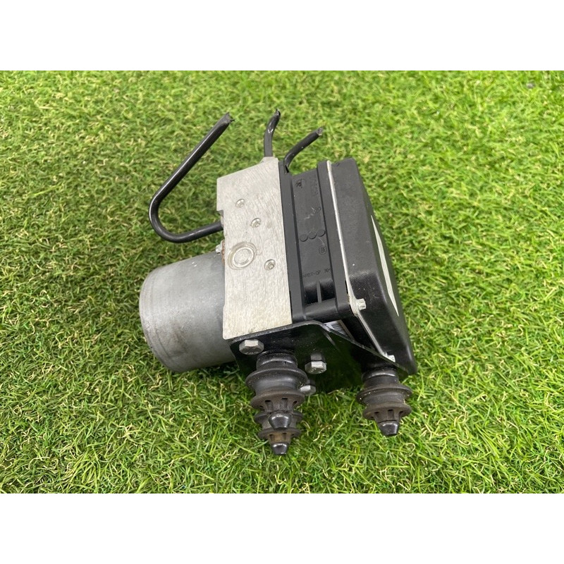 Блок abs (тормозная система) AUDI A4 B8 2012 2.0 CAEB 8K0614517EK