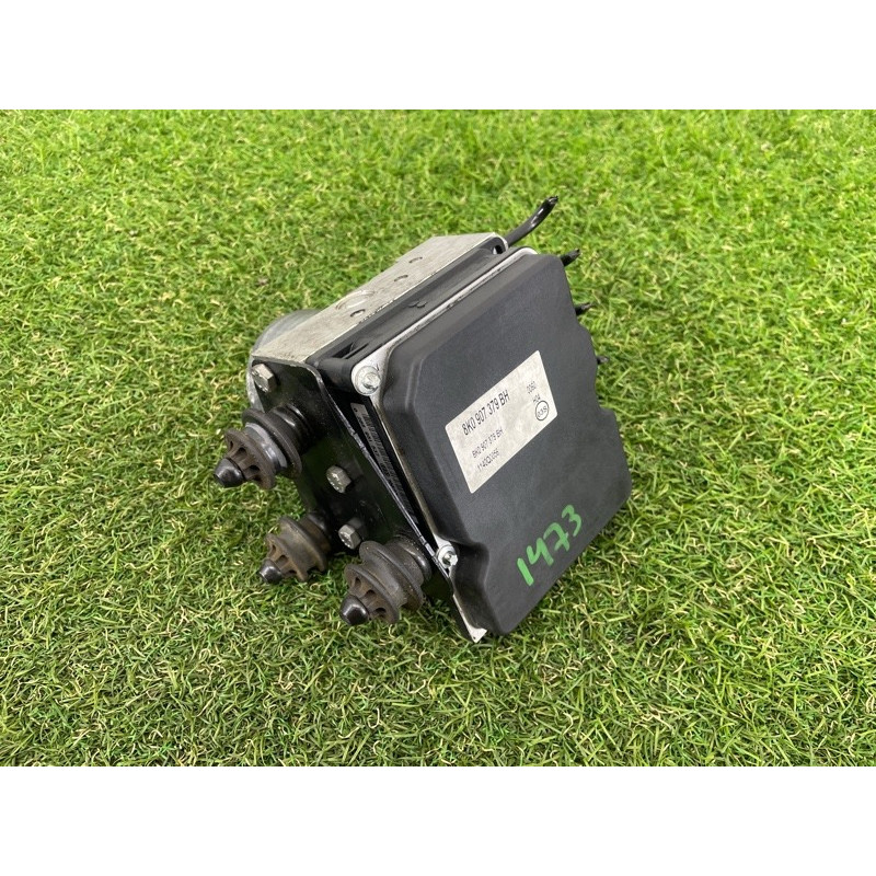 Блок abs (тормозная система) AUDI A4 B8 2012 2.0 CAEB 8K0614517EK