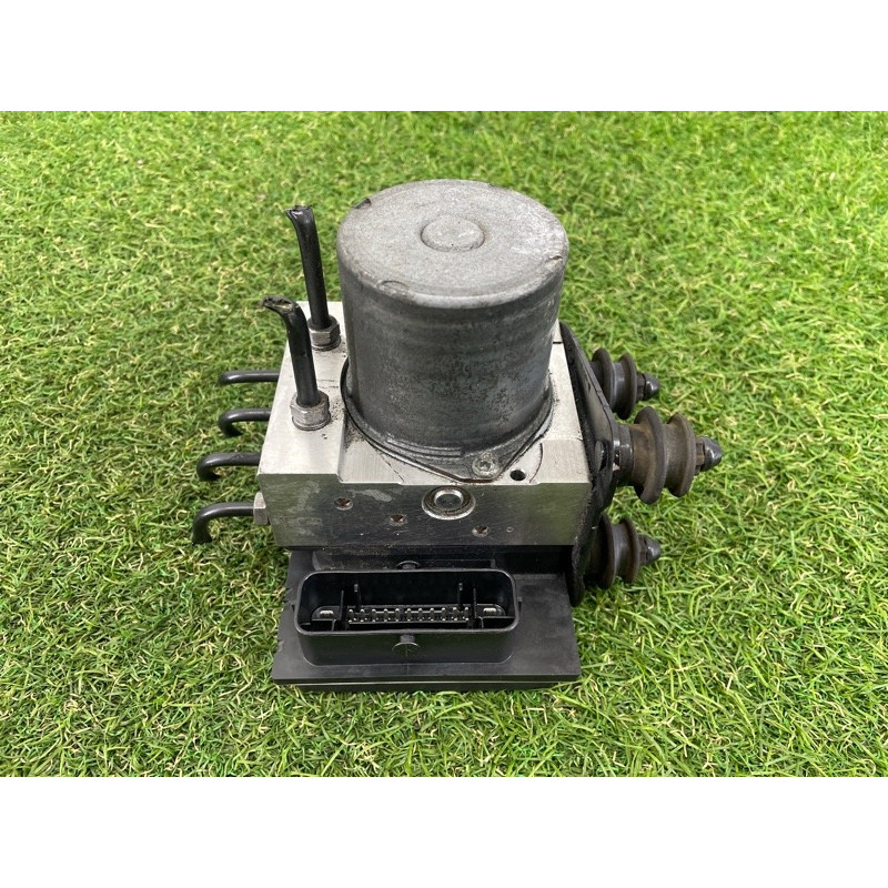 Блок abs (тормозная система) AUDI A4 B8 2012 2.0 CAEB 8K0614517EK