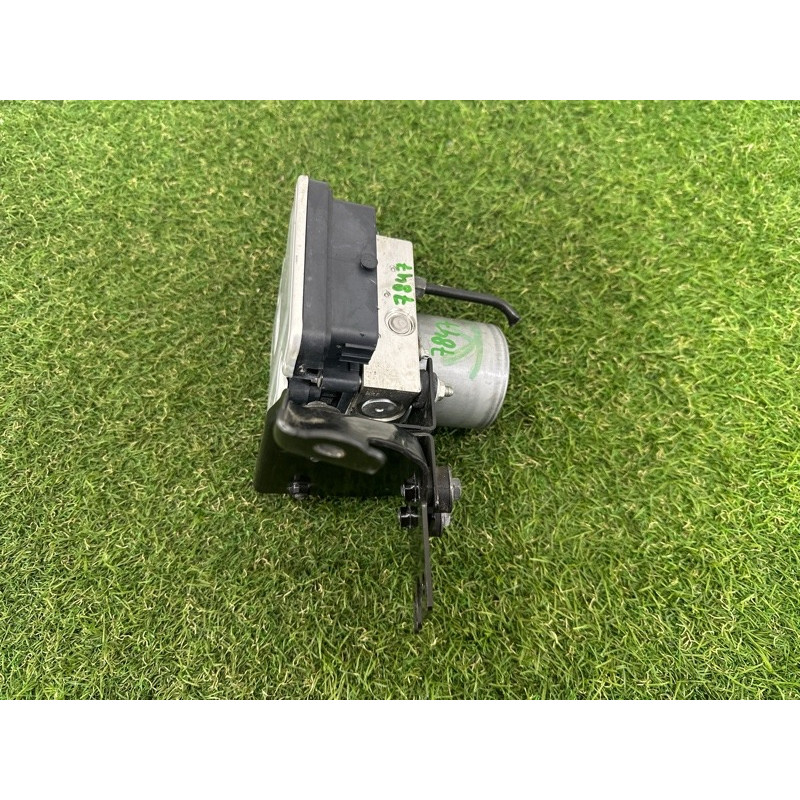 Блок abs (тормозная система) Nissan Rogue T33 2021 2.5 PR25DD 476606RR5F