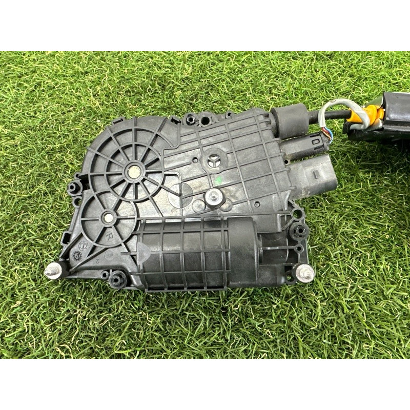 Замок дверей (кузов і елементи) BMW X5 E70 2013-2015 3.0 51225A36E85