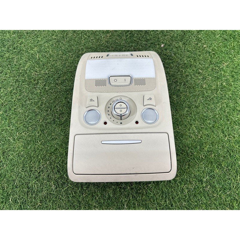 Плафон салона (салон) AUDI Q5 8R 2012 2.0 CAEB 8T0947140U57