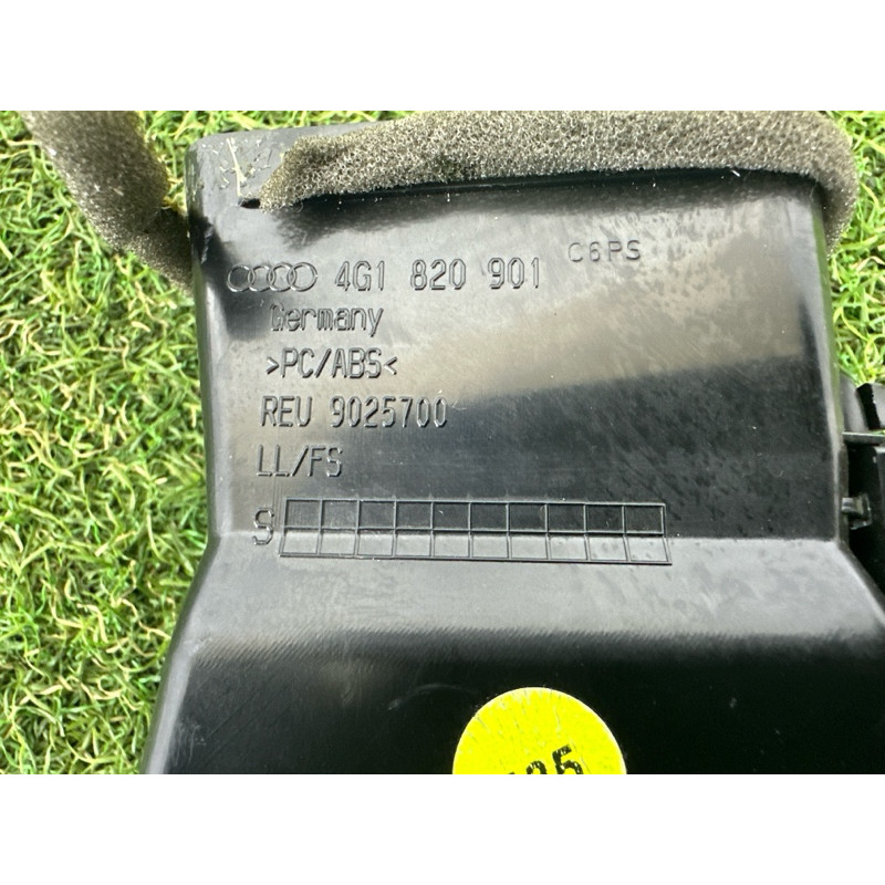 Дефлектор воздуховода (салон) AUDI A7 4G 2012 3.0 CGXB 4G1820901C6PS