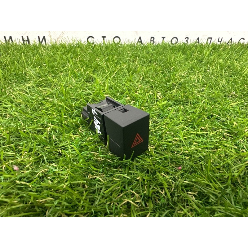 Кнопка аварийной сигнализации (электрика / кнопки) Nissan Rogue T33 2021 2.5 PR25DD 252906RA0A