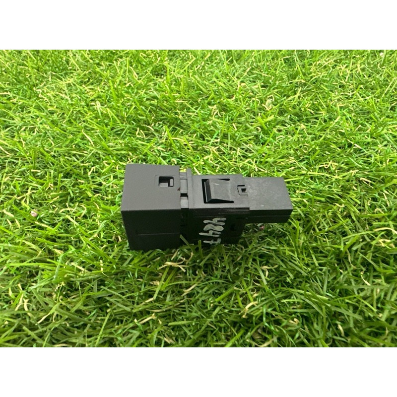 Кнопка аварийной сигнализации (электрика / кнопки) Nissan Rogue T33 2021 2.5 PR25DD 252906RA0A