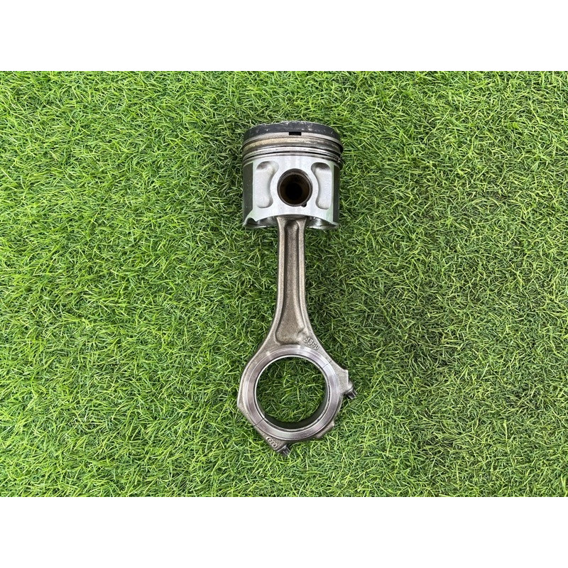 Поршень (двигатель и элементы) AUDI A6 C5 2001 2.5 AKE