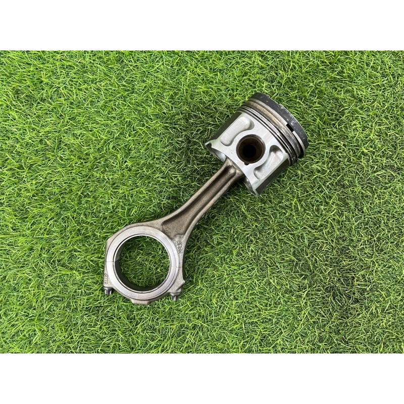 Поршень (двигатель и элементы) AUDI A6 C5 2001 2.5 AKE