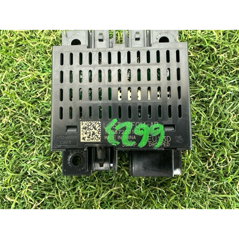 Блок управления usb интерфейсом (электрика / блок управления) FORD ESCAPE MK4 2020 1.5 LJ6Z19A387AB