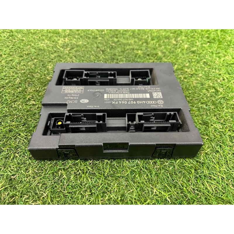 Модуль BCM (электрика / блок управления) Volkswagen Touareg NF 2015 3.6 CGRA 4H0907064FK