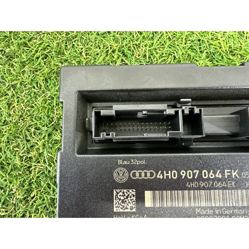 Модуль BCM (электрика / блок управления) Volkswagen Touareg NF 2015 3.6 CGRA 4H0907064FK