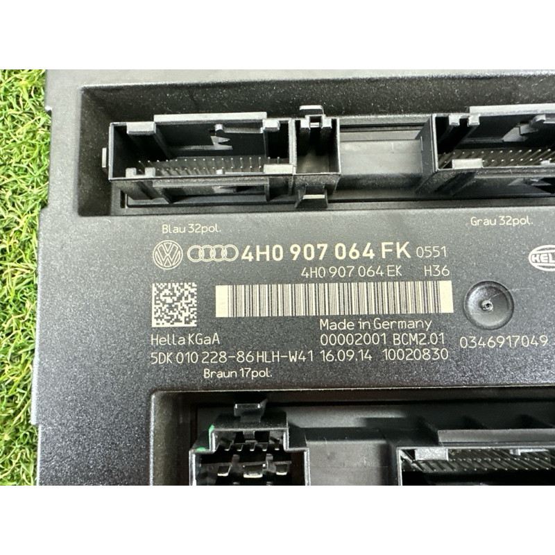 Модуль BCM (электрика / блок управления) Volkswagen Touareg NF 2015 3.6 CGRA 4H0907064FK