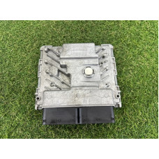 Блок управления двигателем