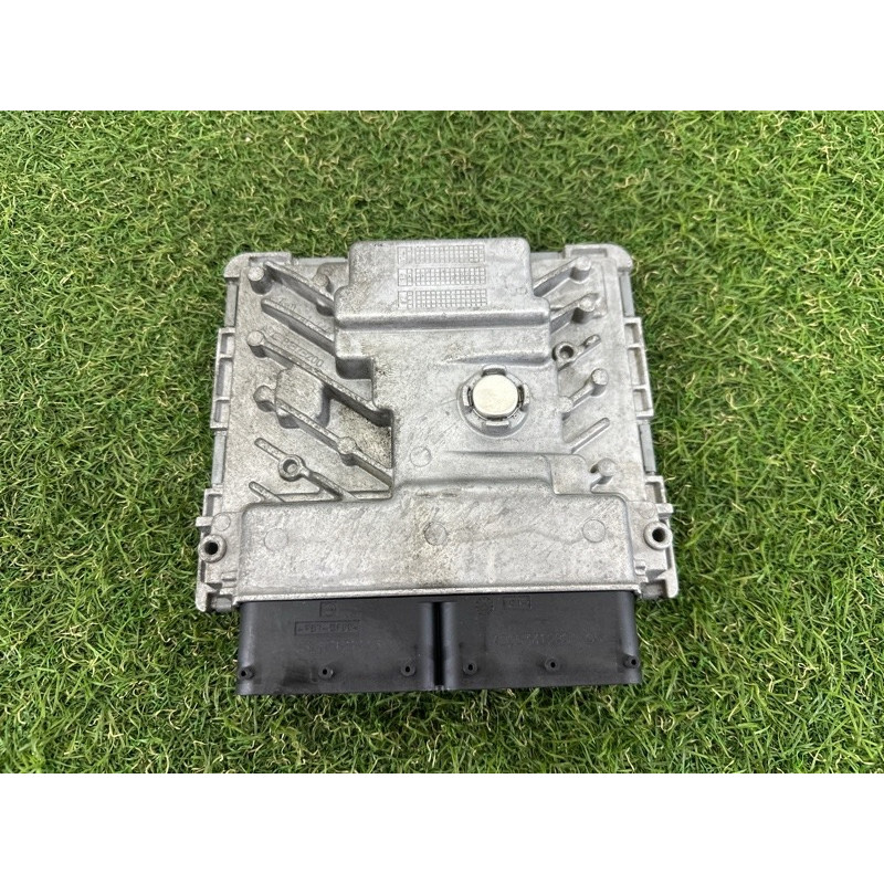 Блок управления двигателем (электрика / блок управления) AUDI A3 8V 2015 1.8 CNSB 8V0906264D