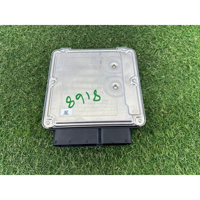 Блок управления двигателем (электрика / блок управления) AUDI Q5 8R 2012 2.0 CAEB 8R0907115P