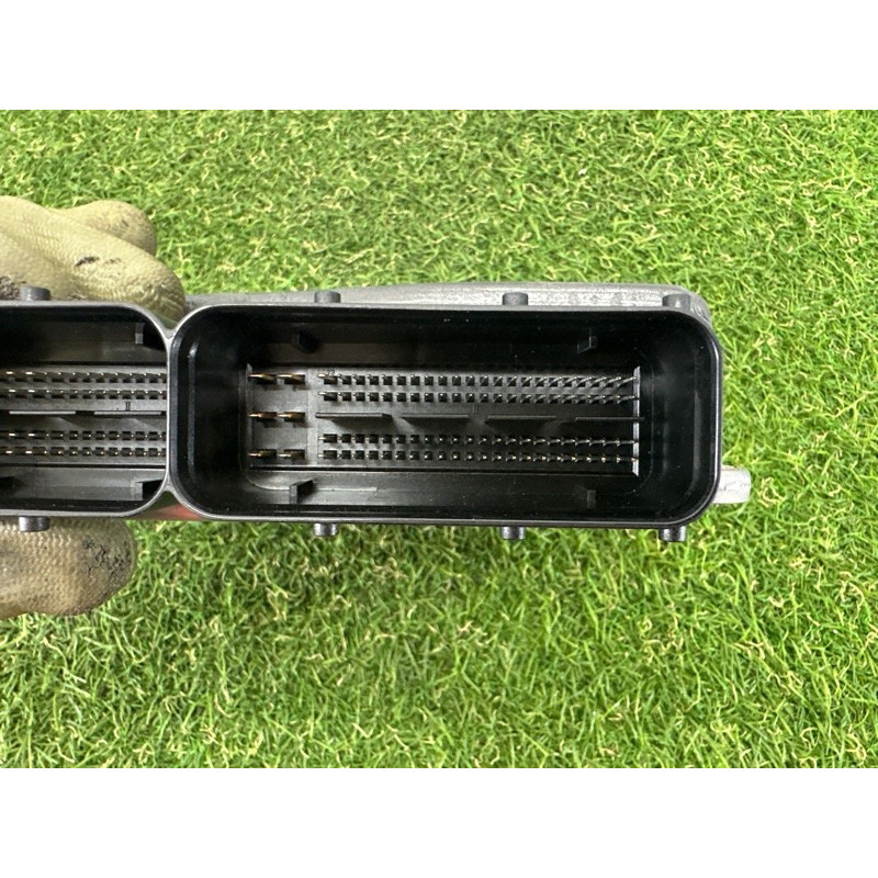 Блок управления двигателем (электрика / блок управления) AUDI Q5 8R 2012 2.0 CAEB 8R0907115P