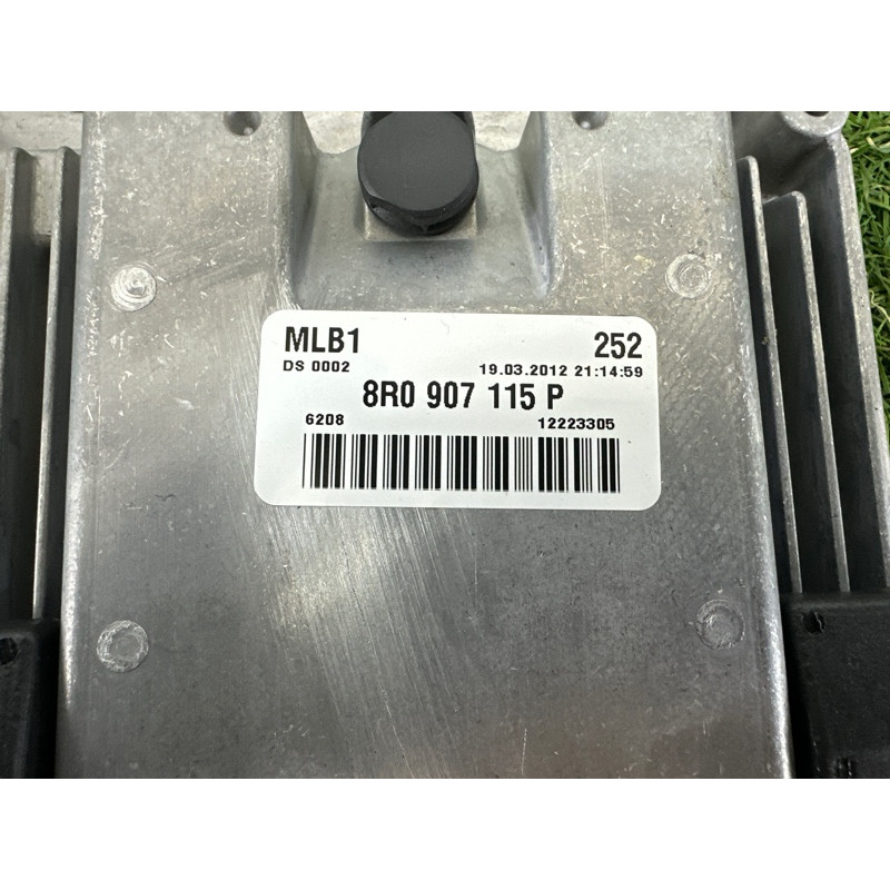 Блок управления двигателем (электрика / блок управления) AUDI Q5 8R 2012 2.0 CAEB 8R0907115P