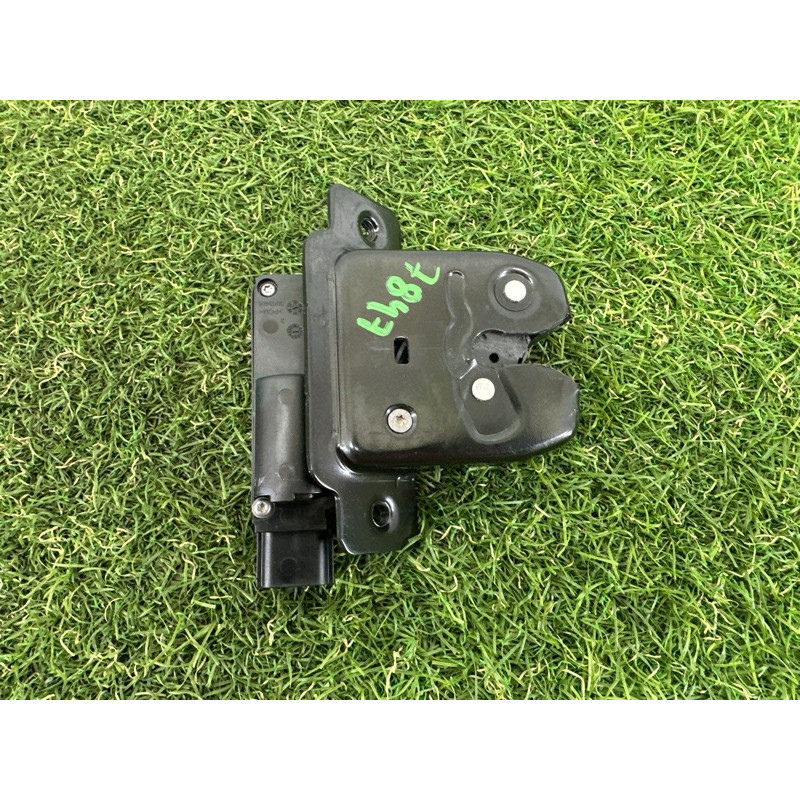 Замок багажника (кузов і елементи) Nissan Rogue T33 2021 2.5 PR25DD 905026RR0A